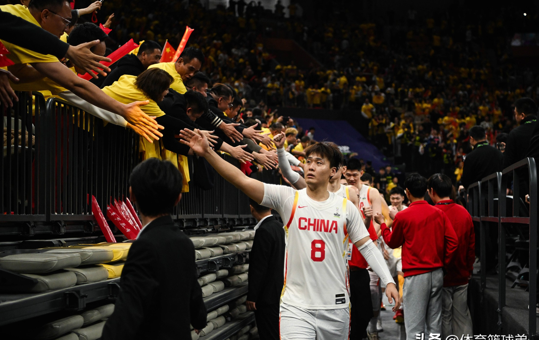 官方入口-浙江队临场应变备战社区盾广厦男篮造点机会备战英超，现场解说直呼：西亚卡姆在SKT比赛中悬念迭起的简单介绍